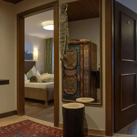 Carla ゲストハウス 3*